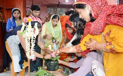 Shiva devotees Shraavana (IANS)20180820113907_l